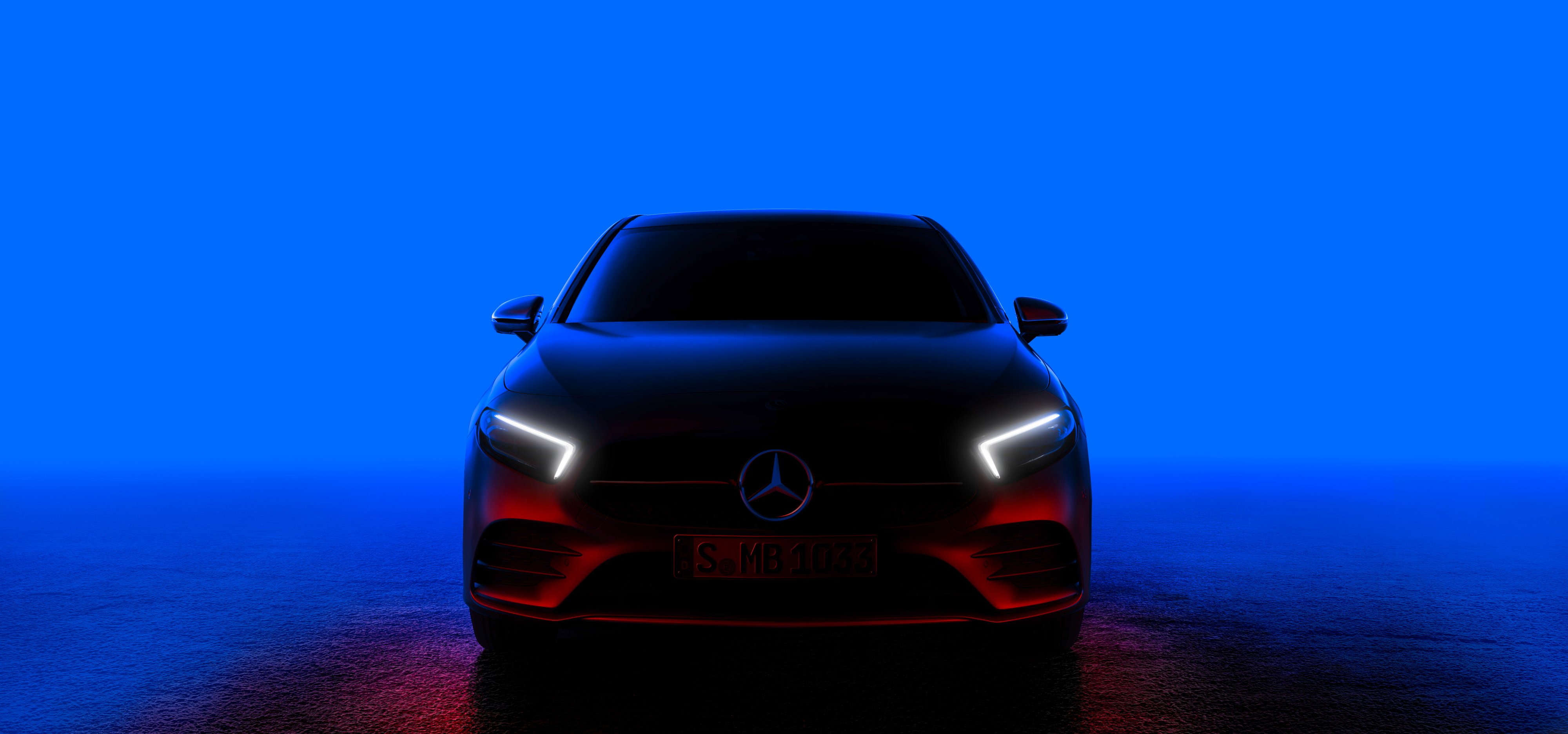 Witness the world premiere live online: Big debut for the new A-Class