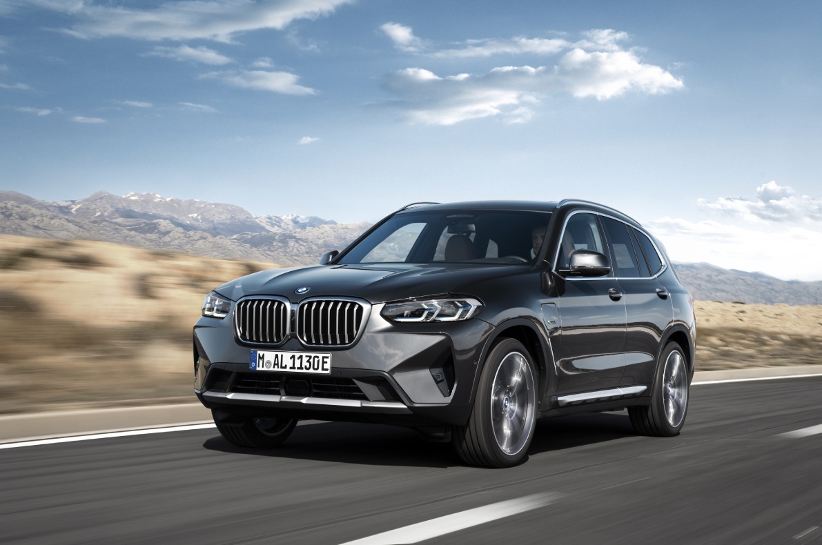 The new BMW X3 and the new BMW X4
