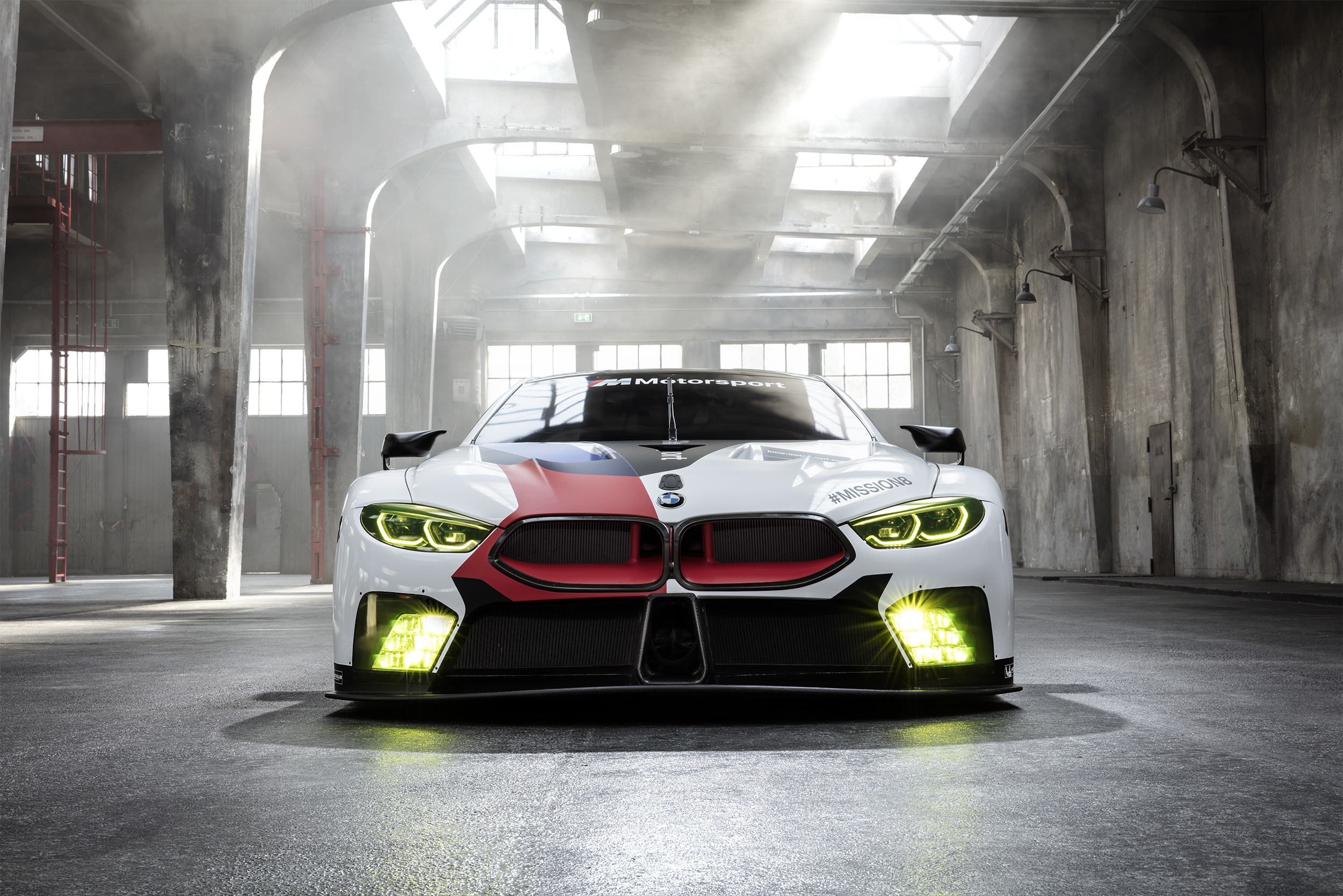 Innovative technology for a new legend: the new BMW M8 GTE